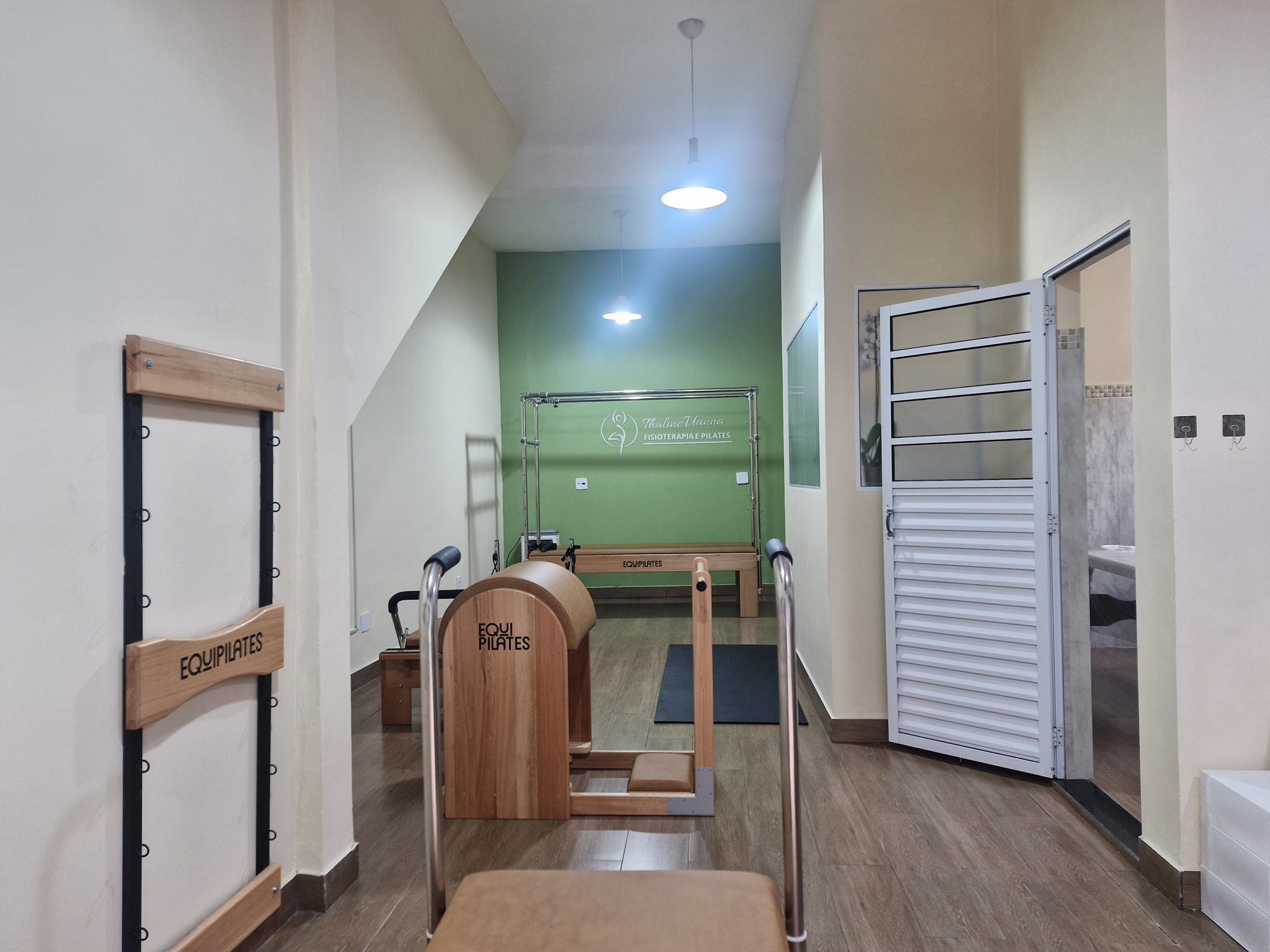 Sala Principal e Aparelhos de Pilates
